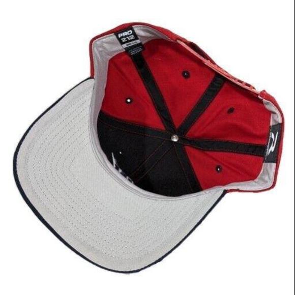 Red Hat with Letter A and Swords Knights NCAA - Picture 7 of 11